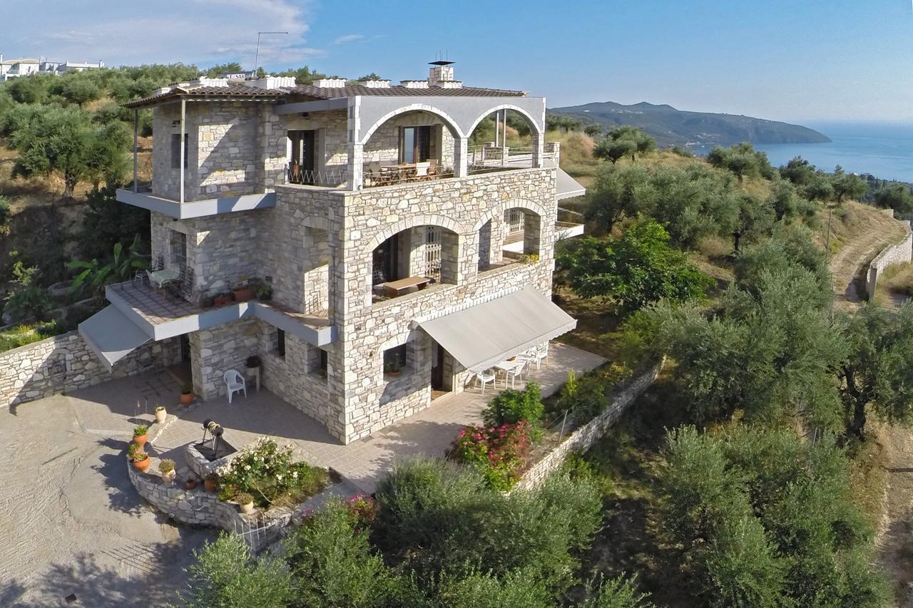 Ellinas Homes Megali Mantineia Exteriér fotografie